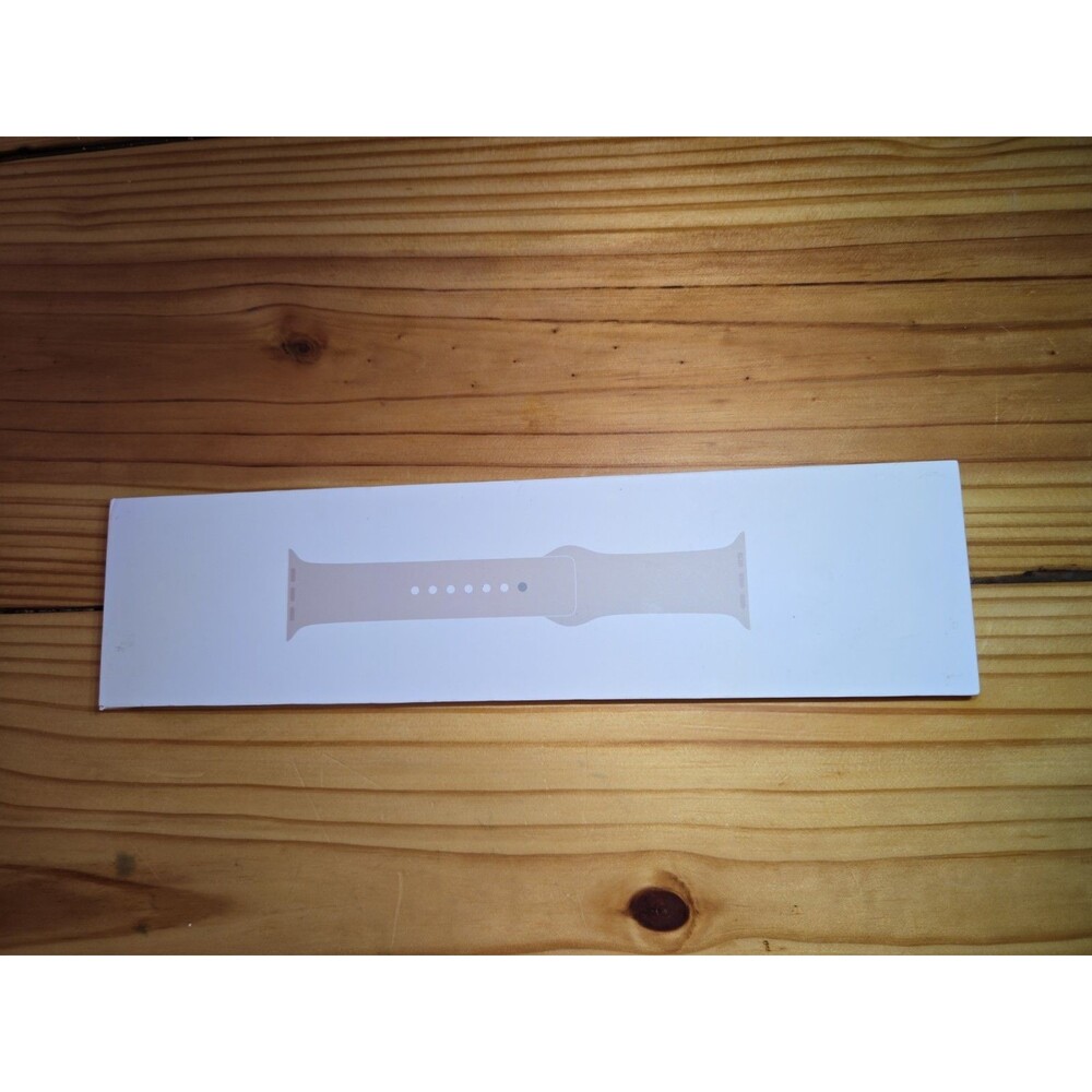 Genuine Apple Watch 41mm Starlight Sport Band S/M MT2U3AM/A Open Box